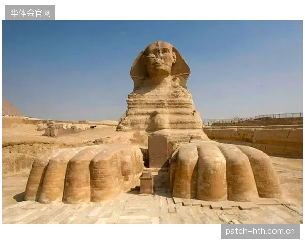 穆罕默德的禁区支点作用明显，埃及队可围绕其制定高空球战术。